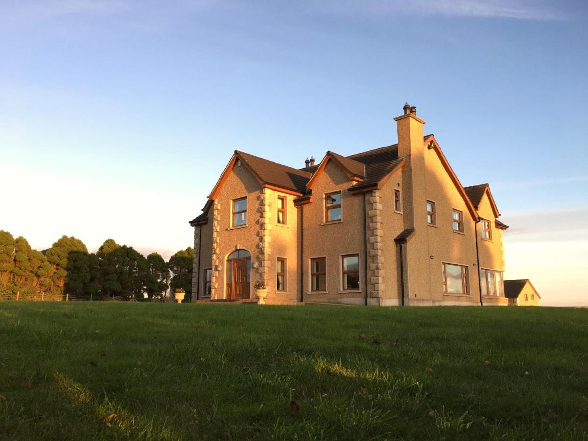 Mourne Country House Bed And Breakfast Kilkeel Exterior photo