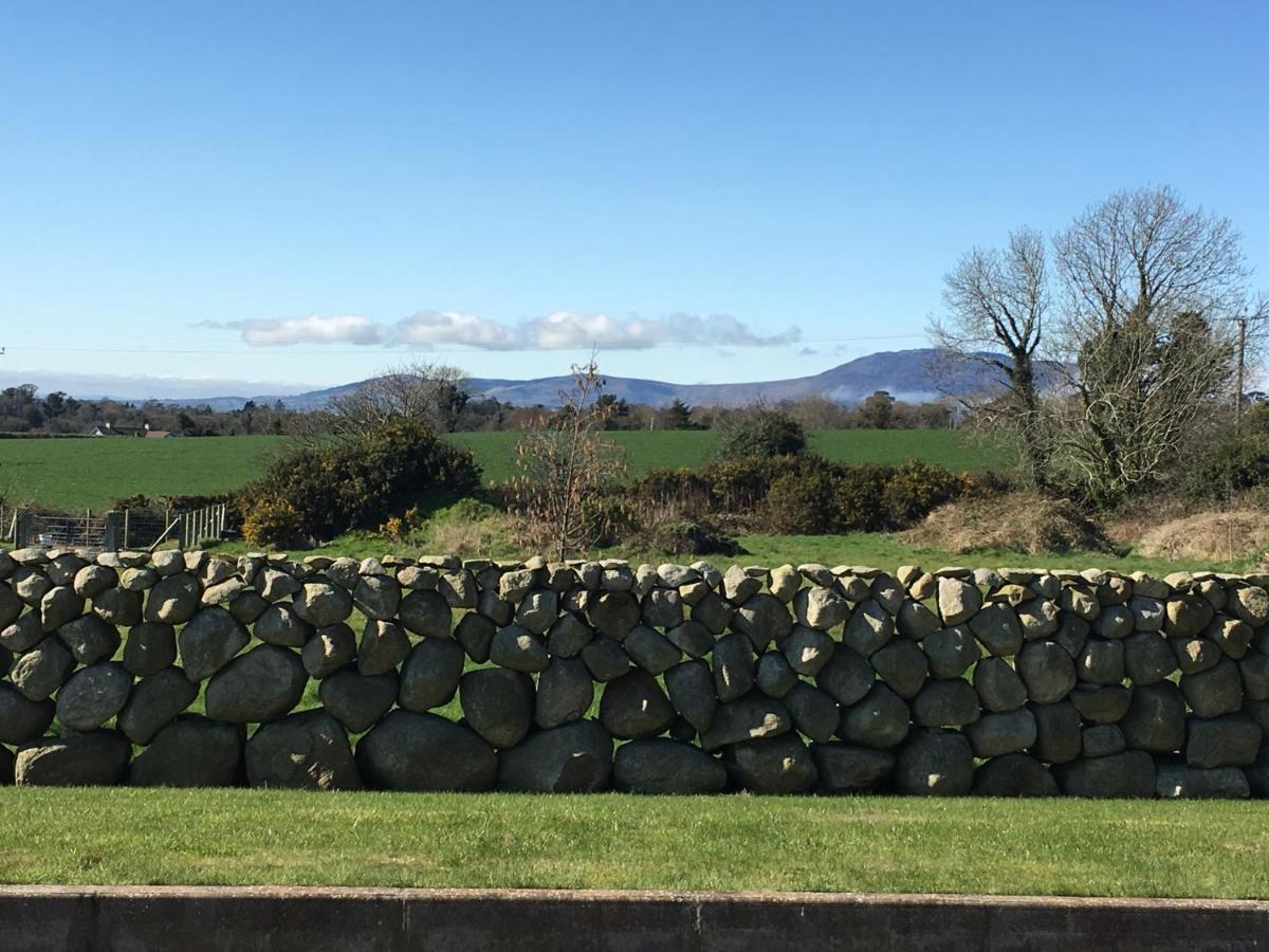 Mourne Country House Bed And Breakfast Kilkeel Exterior photo