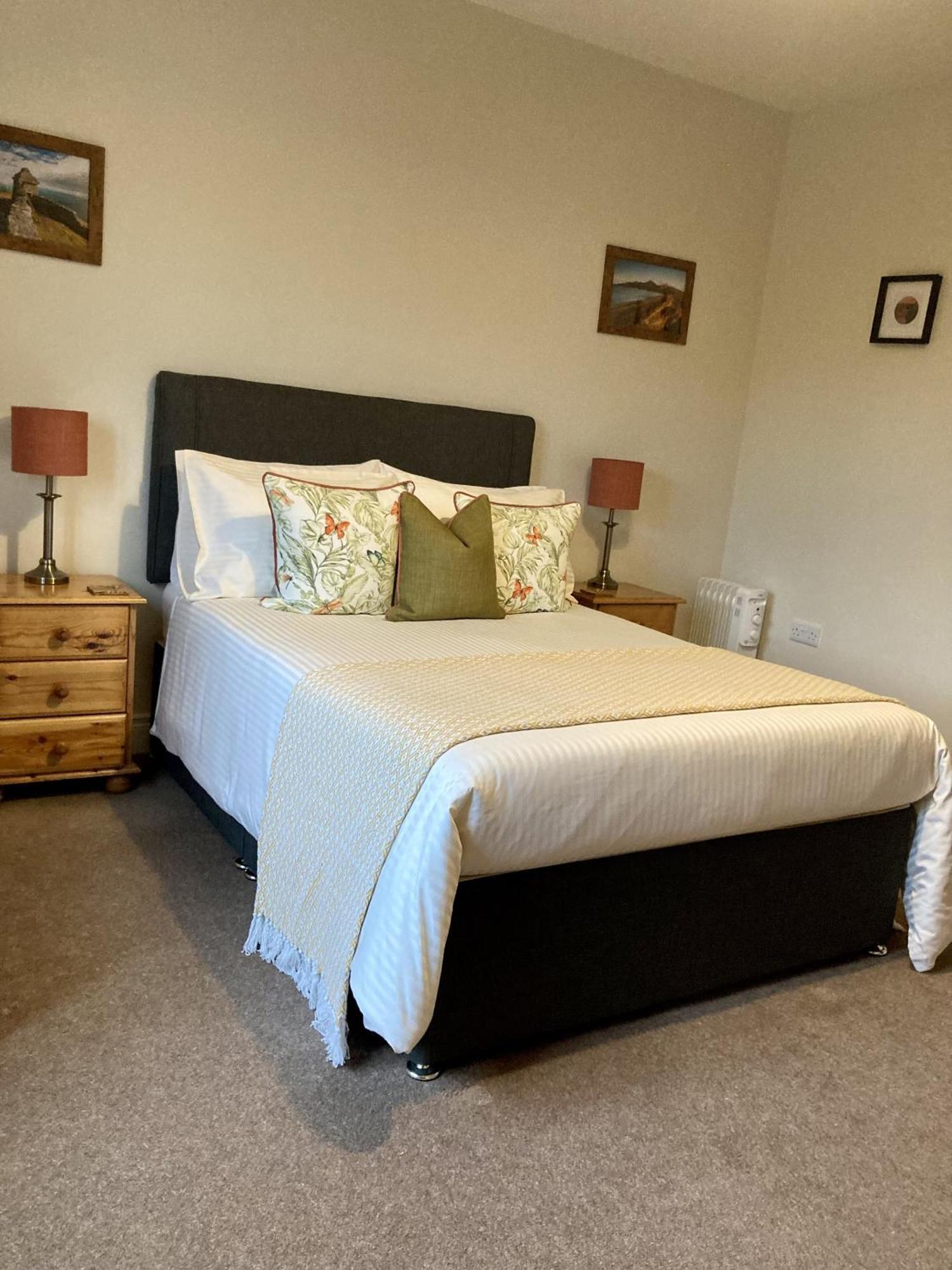 Mourne Country House Bed And Breakfast Kilkeel Room photo